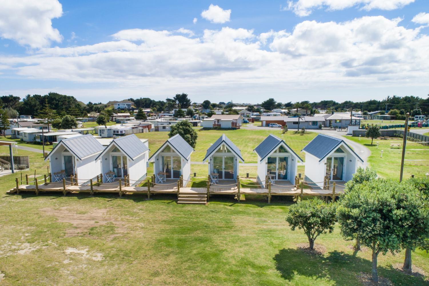 Foxton Beach TOP 10 Holiday Park Exterior foto