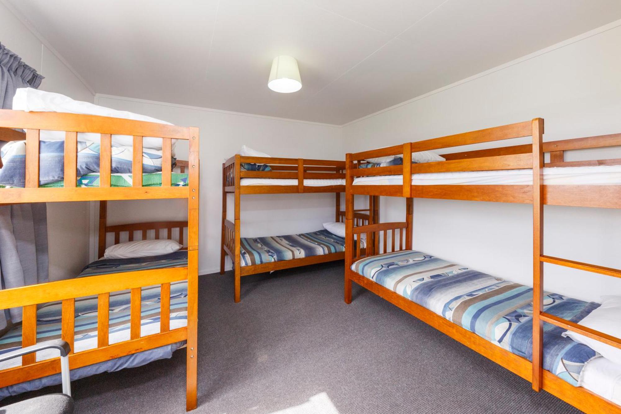 Foxton Beach TOP 10 Holiday Park Exterior foto